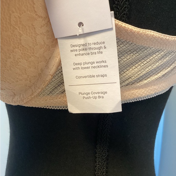 3/$20 36B Auden Plunge Coverage push-up bra - Picture 5 of 14